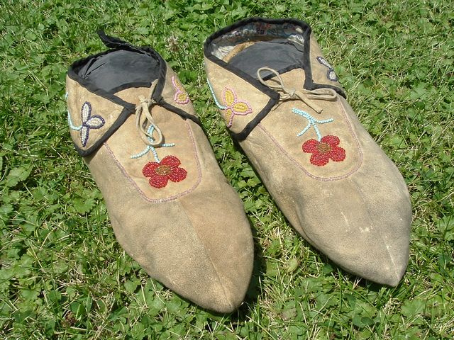 CHIPPEWA MOCCASINS