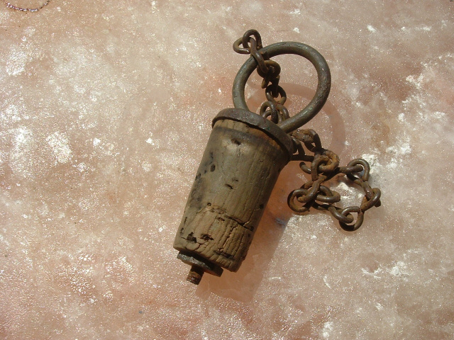 CIVIL WAR CANTEEN STOPPER & CHAIN