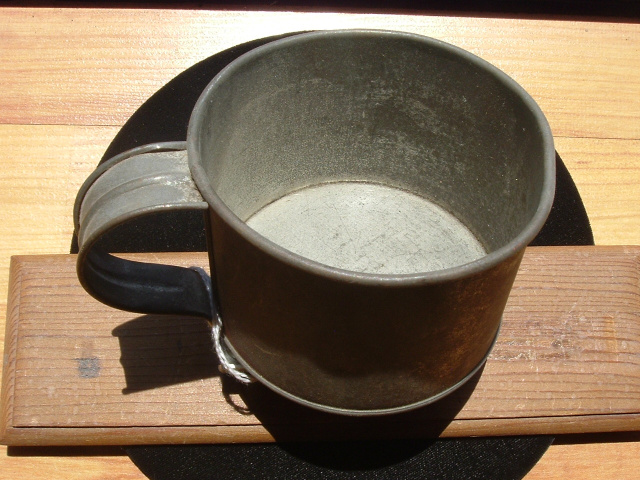 MILITARY TIN DRINKING CUP